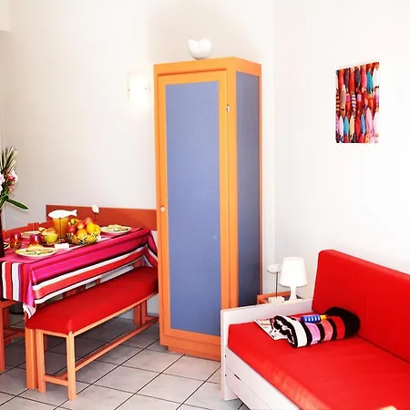 Elegant Catalan Coast Duplex For 6 Saint-Cyprien (Pyrenees-Orientales)