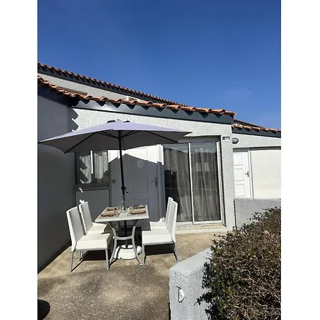Vakantiehuis Elegant Catalan Coast Duplex For 6 Saint-Cyprien (Pyrenees-Orientales)
